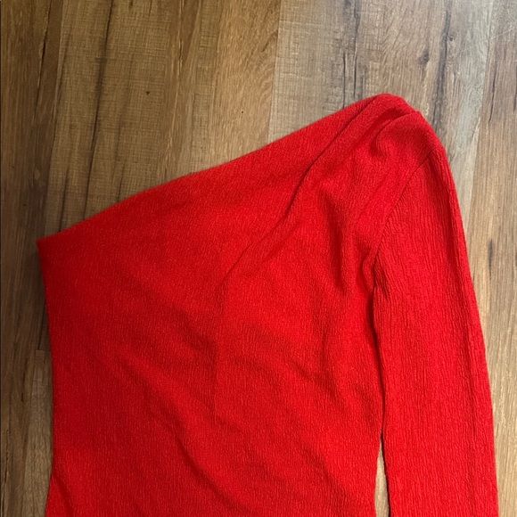 ALIX NYC Vibrant Red Textured Bodysuit - Picture 4 of 6
